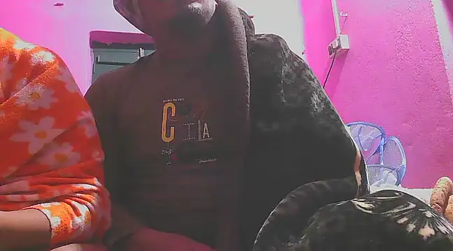 parth4055 online show from January 11, 2025, 7:27 pm