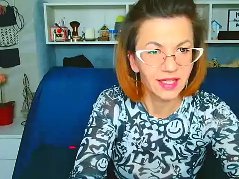 Snapshot of Natali3855 chatting on January 19, 2025, 5:18 pm Natali3855 online show from January 19, 2025, 5:18 pm