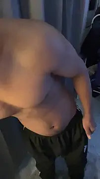 Snapshot of nick__yy chatting on January 12, 2026, 8:41 am nick yy online show from January 12, 2026, 8:41 am