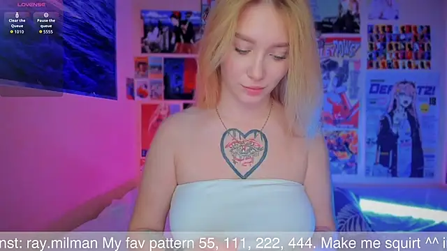 AliceMilman online show from October 2, 2025, 10:22 am