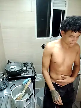 Snapshot of Black_Diamon_ chatting on December 13, 2024, 6:00 am Black Diamon online show from December 13, 2024, 6:00 am