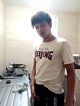 Snapshot of Black_Diamon_ chatting on February 16, 2025, 9:59 pm Black Diamon online show from February 16, 2025, 9:59 pm