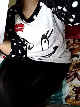 ShadiaStar online show from January 10, 2026, 6:42 pm