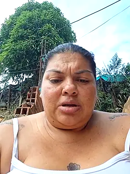 chubby sexy big tits online show from November 27, 2025, 2:30 pm