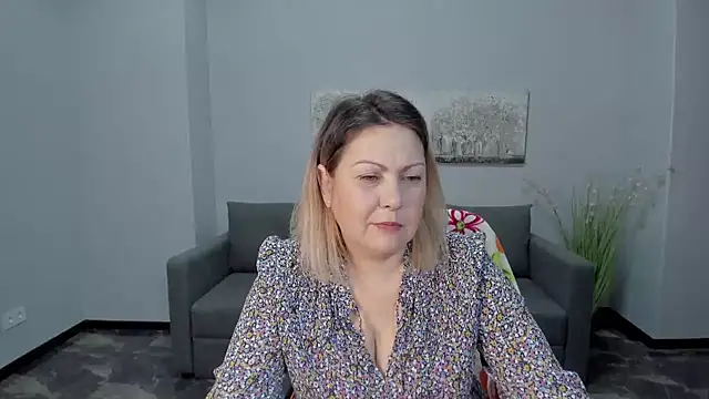 Snapshot of Milana_Blake chatting on January 27, 2025, 7:03 am Milana Blake online show from January 27, 2025, 7:03 am