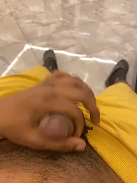 Lahcene online show from December 13, 2025, 10:26 pm