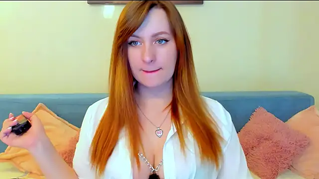 liya gorgeous online show from March 21, 2025, 3:35 pm