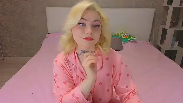 NikaRocks online show from May 15, 2026, 5:20 pm
