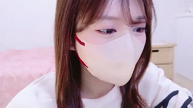 Snapshot of Runarunapi chatting on November 10, 2025, 2:10 am Runarunapi online show from November 10, 2025, 2:10 am