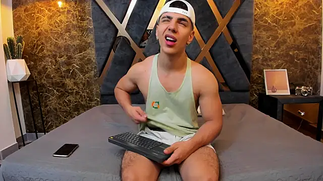 Flynn Riider online show from January 29, 2025, 11:41 am