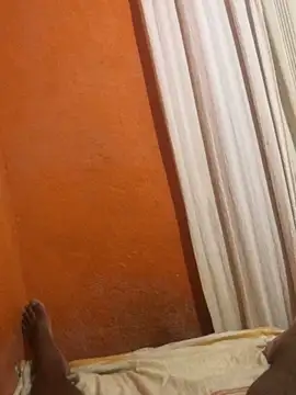 Snapshot of Robertysafado chatting on March 17, 2026, 12:30 pm Robertysafado online show from March 17, 2026, 12:30 pm