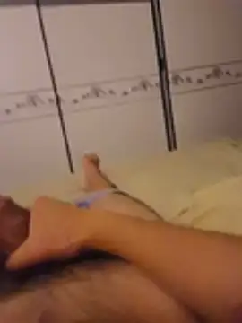 thanos65432 online show from April 17, 2026, 3:48 pm