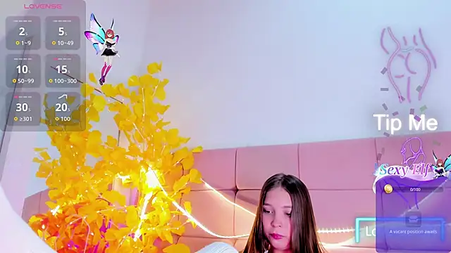 HaleyAmaya online show from April 8, 2026, 10:43 pm