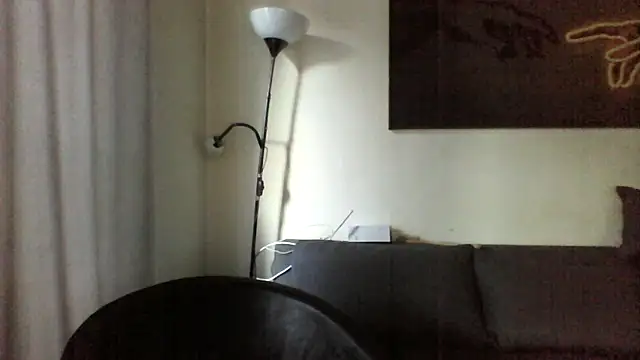 Snapshot of Avamereandmikel chatting on March 31, 2026, 5:35 pm Avamereandmikel online show from March 31, 2026, 5:35 pm