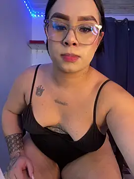 Snapshot of Dulce_smith_1 chatting on April 8, 2026, 10:54 pm Dulce smith 1 online show from April 8, 2026, 10:54 pm