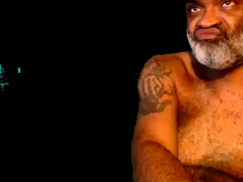 Snapshot of sinnernoir chatting on January 7, 2025, 1:57 pm sinnernoir online show from January 7, 2025, 1:57 pm
