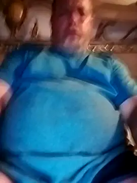 Snapshot of Rayc61 chatting on April 2, 2026, 2:20 am Rayc61 online show from April 2, 2026, 2:20 am