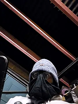 Snapshot of ur_fav_akh chatting on November 10, 2025, 3:38 am ur fav akh online show from November 10, 2025, 3:38 am