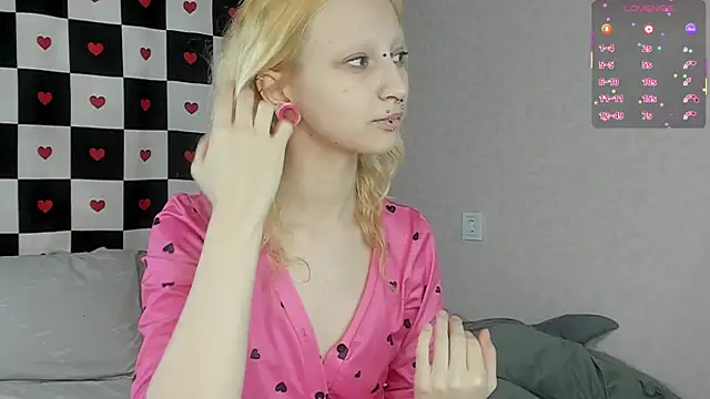 Snapshot of Lexy-Woorhez chatting on February 13, 2026, 8:54 am Lexy-Woorhez online show from February 13, 2026, 8:54 am