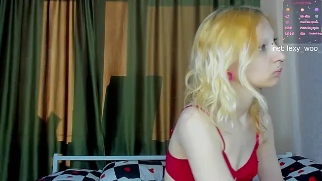 Snapshot of Lexy-Woorhez chatting on March 15, 2026, 11:27 am Lexy-Woorhez online show from March 15, 2026, 11:27 am
