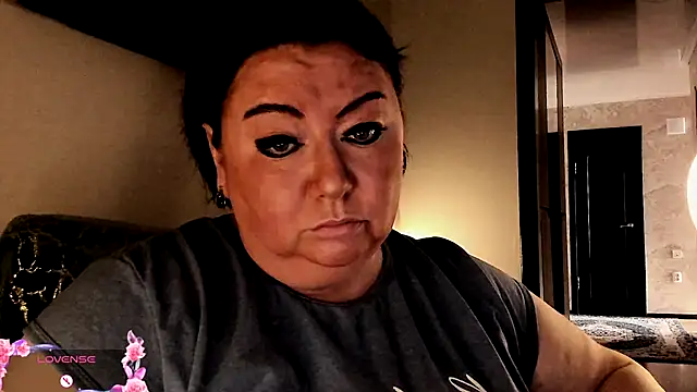 SexxyDreams1 online show from September 18, 2025, 4:36 am