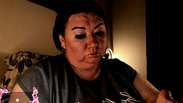 SexxyDreams1 online show from October 1, 2025, 4:18 am