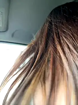 Snapshot of VikiDemi chatting on October 15, 2025, 6:35 am VikiDemi online show from October 15, 2025, 6:35 am