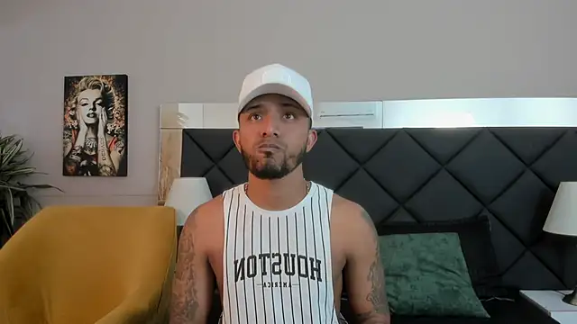 Robin Rief online show from November 8, 2025, 3:29 am