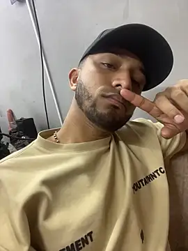 Robin Rief online show from March 10, 2026, 8:47 pm