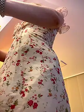 Snapshot of NicoleCut chatting on January 9, 2026, 11:50 pm NicoleCut online show from January 9, 2026, 11:50 pm