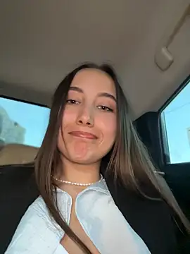 Snapshot of VelvetVixenI chatting on April 28, 2026, 4:56 pm VelvetVixenI online show from April 28, 2026, 4:56 pm