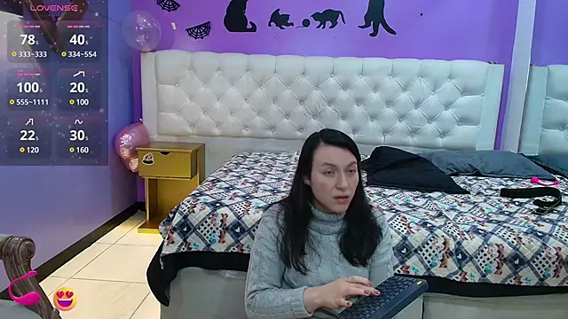 JeremmyAndStacy online show from March 21, 2025, 5:23 pm