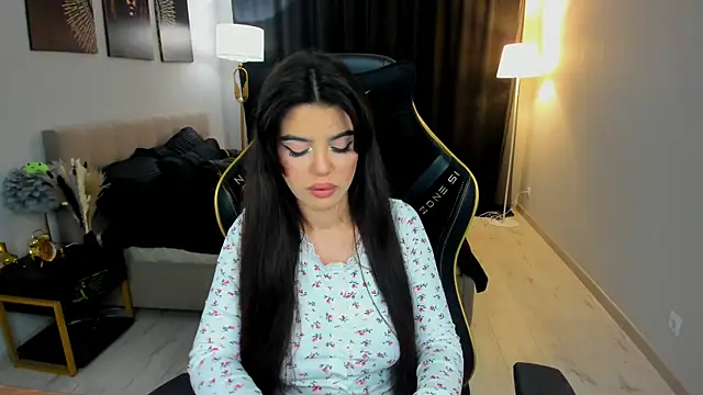 AlluringAriel online show from September 24, 2025, 11:35 am