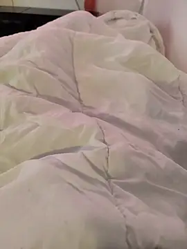 Snapshot of ariel-rick chatting on February 20, 2026, 2:17 pm ariel-rick online show from February 20, 2026, 2:17 pm