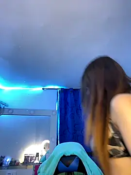 Snapshot of Luna_SofiaXX chatting on November 12, 2025, 6:25 am Luna SofiaXX online show from November 12, 2025, 6:25 am