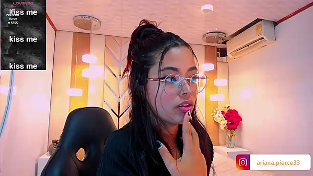 Ariana Pierce online show from March 6, 2025, 5:35 am