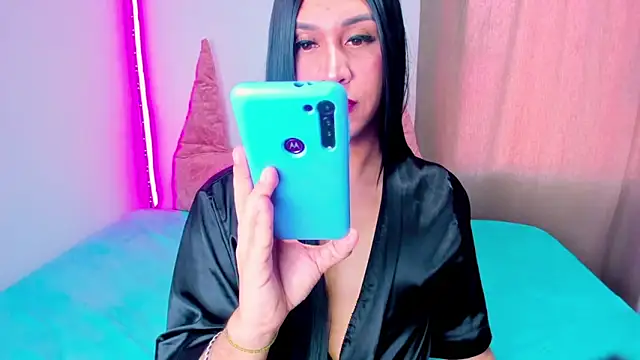 Candace Queen online show from December 5, 2025, 1:52 pm