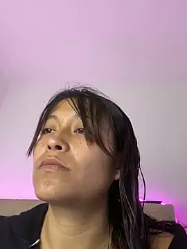 Snapshot of mariana_21x chatting on February 6, 2025, 12:59 pm mariana 21x online show from February 6, 2025, 12:59 pm