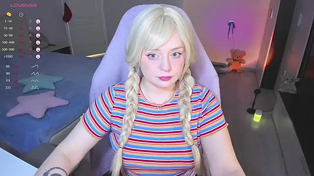 Amy honey angel online show from January 25, 2025, 8:21 am