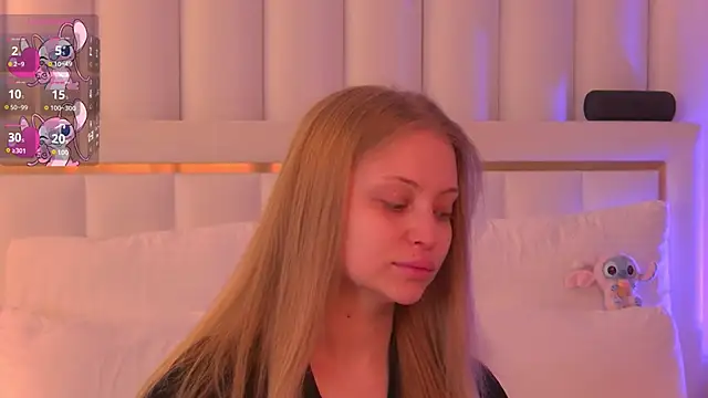 DorisHell online show from November 4, 2025, 3:16 am