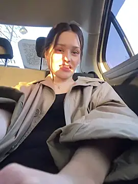 Mia Mia M online show from March 14, 2026, 2:44 pm