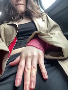 Mia Mia M online show from March 19, 2026, 1:26 pm