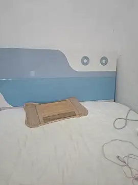 Snapshot of gunian chatting on February 3, 2025, 2:02 pm gunian online show from February 3, 2025, 2:02 pm