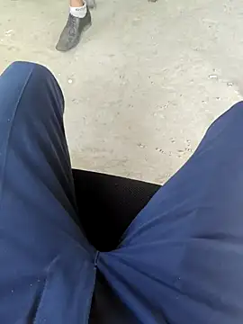 bananadick     online show from December 16, 2024, 8:41 am