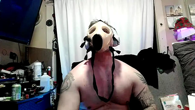 Snapshot of TwoFarty240 chatting on February 28, 2026, 2:07 pm TwoFarty240 online show from February 28, 2026, 2:07 pm