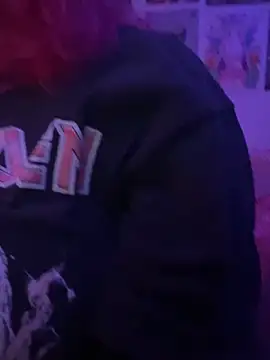 Snapshot of lady_noize chatting on February 14, 2026, 12:51 am lady noize online show from February 14, 2026, 12:51 am