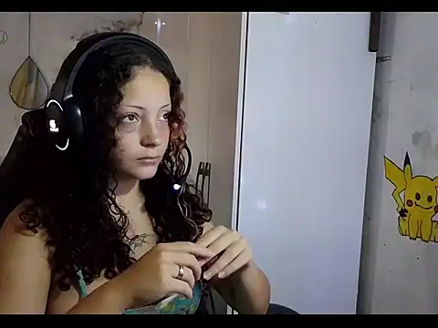 Snapshot of Morgana_bat chatting on April 6, 2026, 6:09 pm Morgana bat online show from April 6, 2026, 6:09 pm