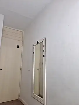 Snapshot of Jazmin-Cerezita chatting on December 20, 2025, 1:23 am Jazmin-Cerezita online show from December 20, 2025, 1:23 am