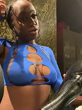 Charismasweets online show from March 9, 2025, 8:51 am