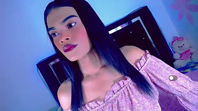 Theylor Rouse online show from November 12, 2025, 6:25 am